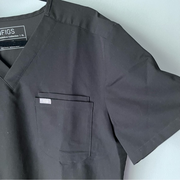 Figs Technical Collection Scrubs Set Top & Bottom Straight Leg Black XL - Picture 3 of 15